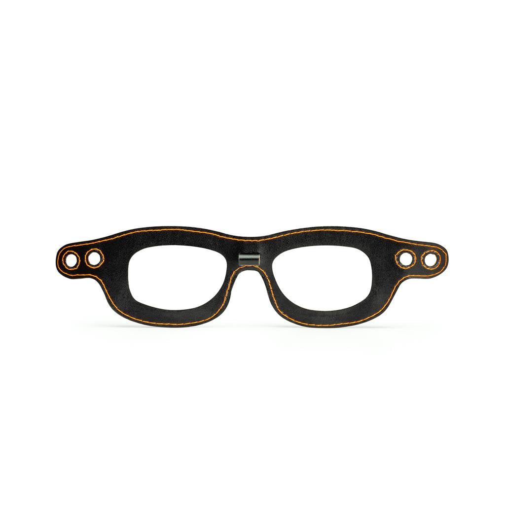 Mascherina Special Custom Nera con cucitura arancione.
