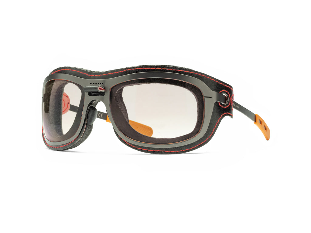 Dettaglio Special Custom Rutenio Lente Ambra mascherina Nero Rosso laterale