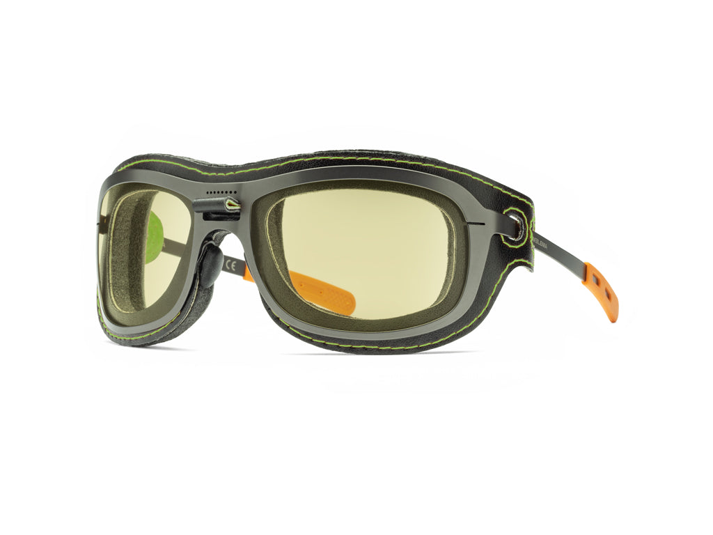 Dettaglio Special Custom Rutenio Lente Gialla mascherina Nero Verde laterale